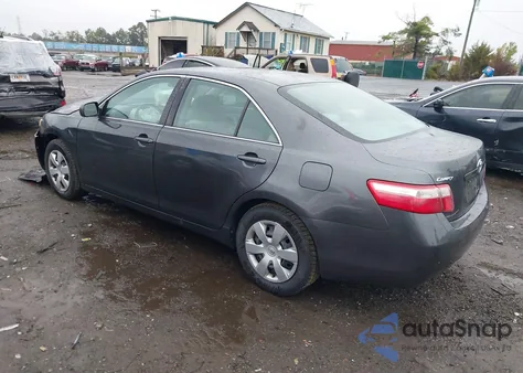 2009 Toyota Camry Le z USA, uszkodzony, nr VIN 4T1BE46K99U353140